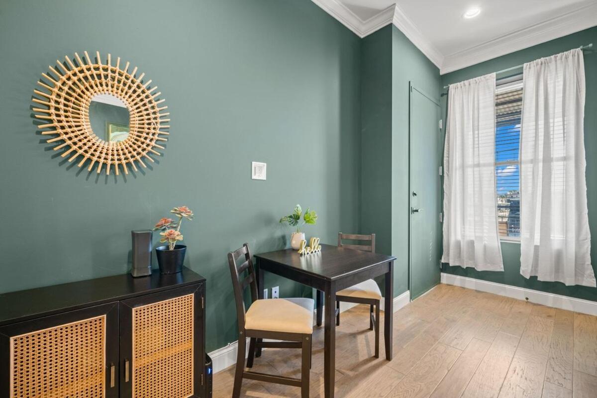 New! Sangria Suite - Upscale Ybor City Studio, Right On 7Th Ave Tampa Exterior photo