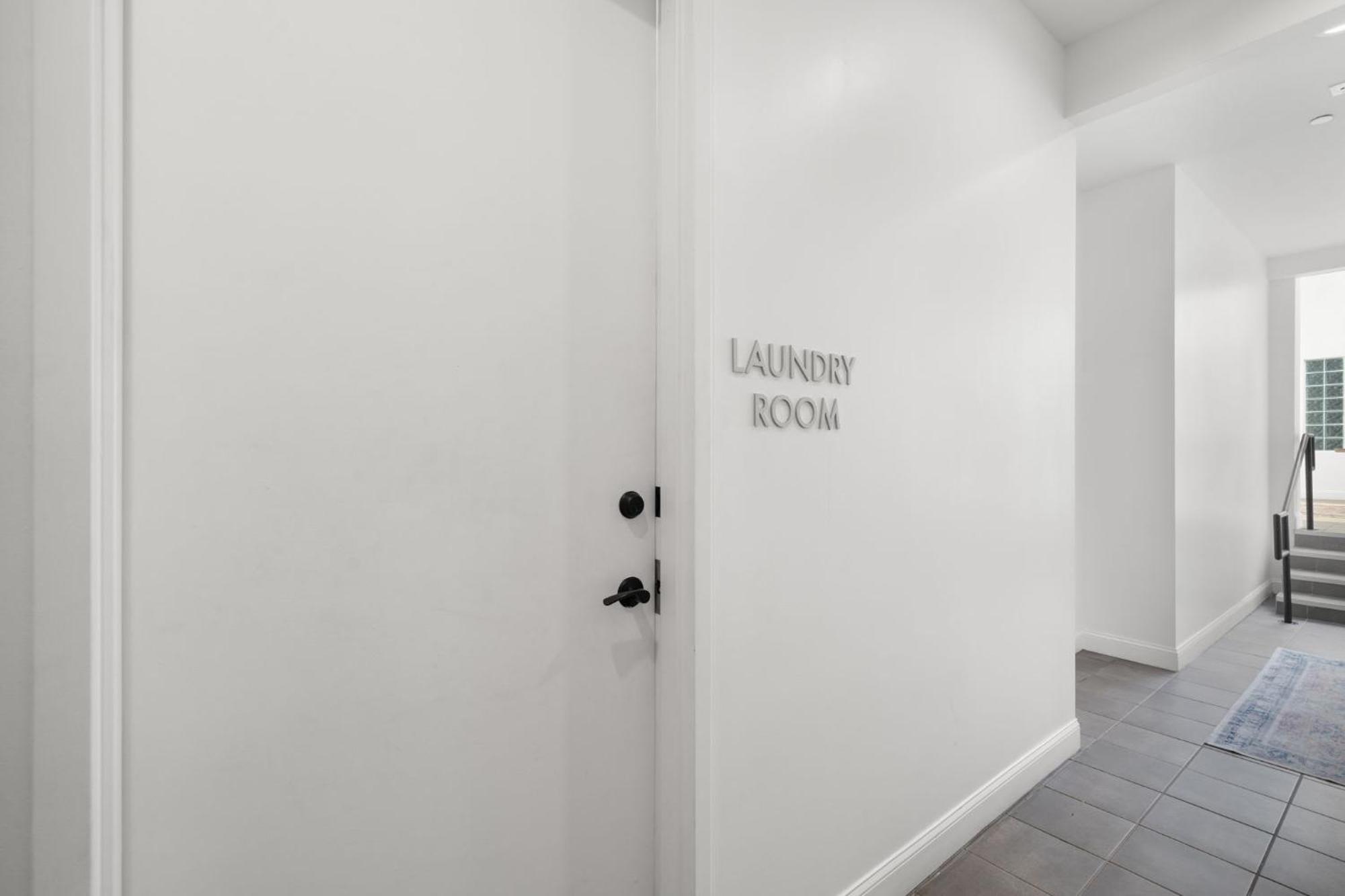 New! Sangria Suite - Upscale Ybor City Studio, Right On 7Th Ave Tampa Exterior photo